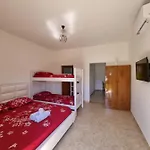 بيت ضيافة Holiday Home 3*