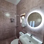 Holiday Home بيت ضيافة
